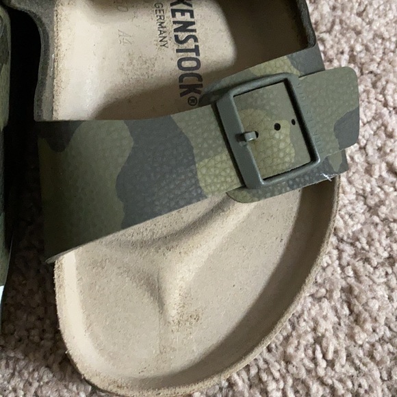 New- Birkenstock Arizona size 43 - Picture 9 of 9